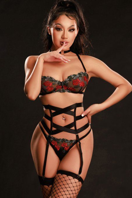Ensemble lingerie 5 pièces vert et rouge - J Lingerie