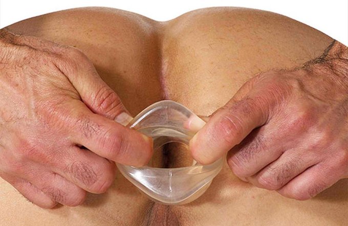 Ass Tunnel Plug Silicone Transparent Extra-Large 9 x 7 cm