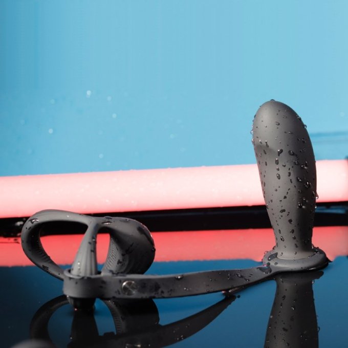 Ballstretcher et Plug Ass Curve 10 x 3.6 cm-10 Vibrations