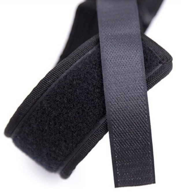 Barre avec Menottes Spreader Nylon noir