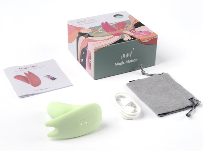 Double Stimulateur Connecté Magic Umi 6.5 x 2.8cm Vert