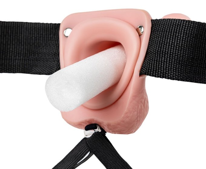 Gode ceinture creux Hollow Strap On RealRock 23 x 4.5cm