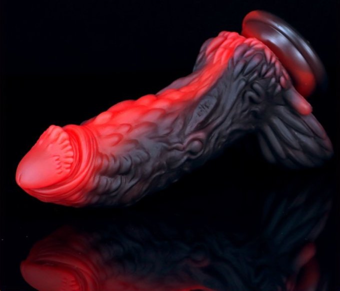 Gode Dragon Yong 15 x 5.5cm Noir-Rouge