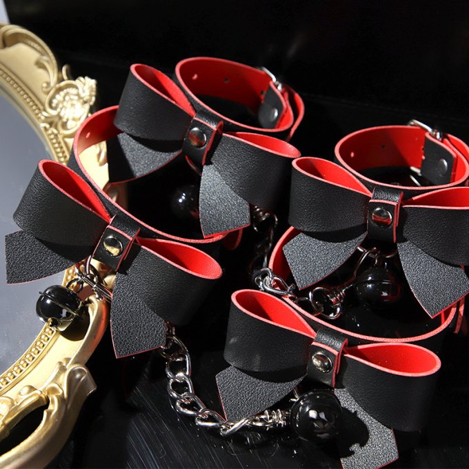 Kit Sexy Bow 5 Pièces Noir-Rouge