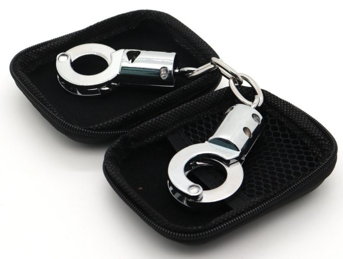 Menottes de Pouce en métal Cuffing S