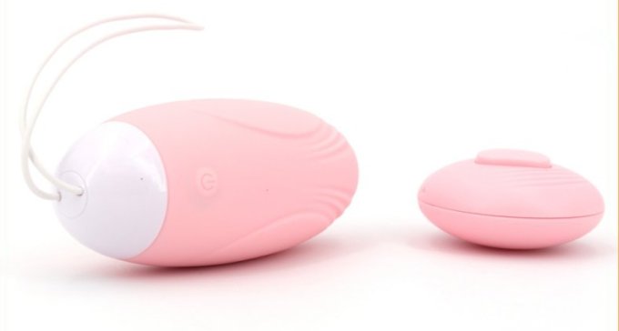 Oeuf vibrant Beth 8 x 3.2cm Rose