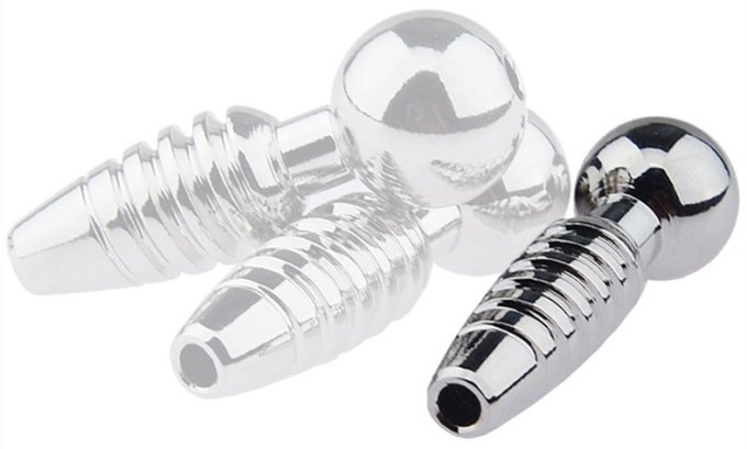 Plug pénis percé Screw 2.5cm - Diamètre 8mm