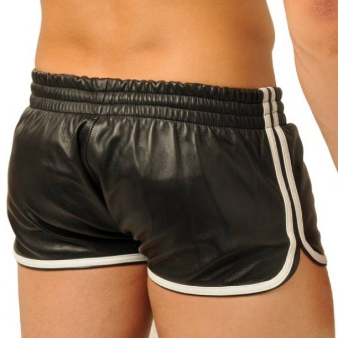 Short en cuir Fist 